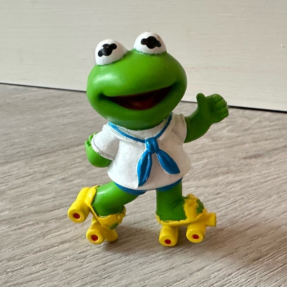 Vintage 1986 HAI Inc Kermit the Frog Muppet Babies PVC Mini Figure on Skates